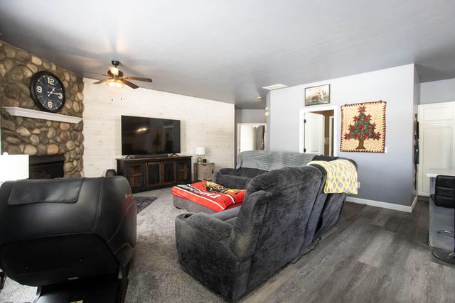 7546 Mary Kay Court, Crown Point, IN 46307