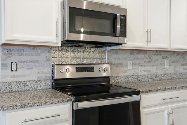 10335 HERON HIDEAWAY LOOP, Land O Lakes, FL 34638