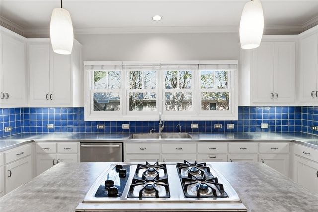 6671 Gascony Place, Fort Worth, TX 76132