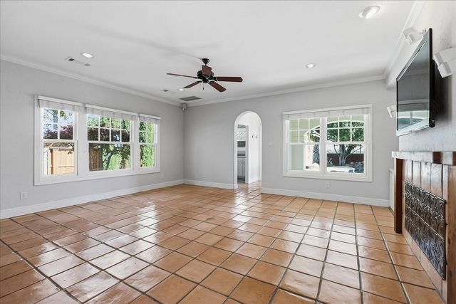 6671 Gascony Place, Fort Worth, TX 76132