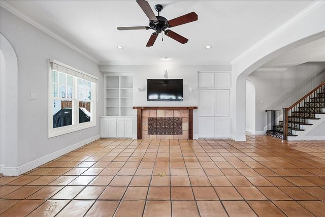 6671 Gascony Place, Fort Worth, TX 76132