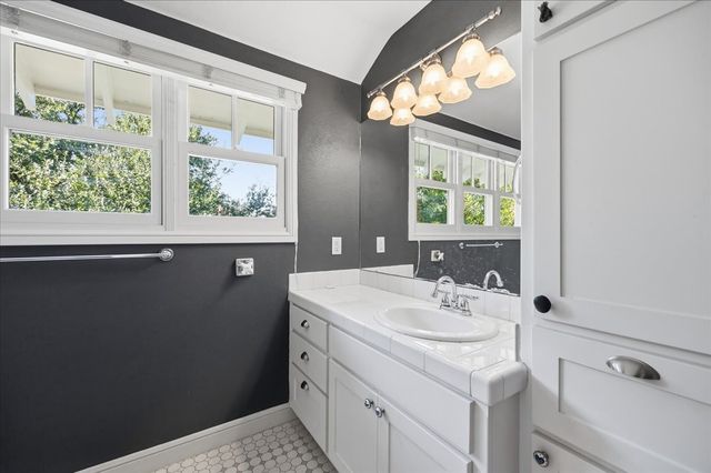 6671 Gascony Place, Fort Worth, TX 76132