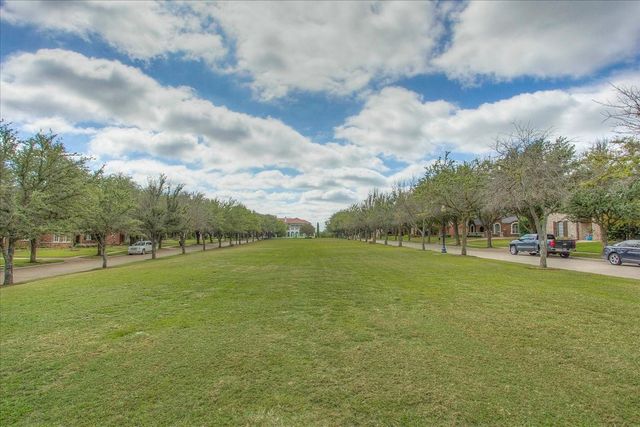 6671 Gascony Place, Fort Worth, TX 76132