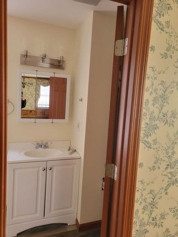 1 Barristers Court, Meriden, CT 06451