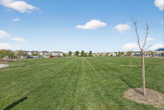 2561 Natomas Crossing, Sacramento, CA 95834