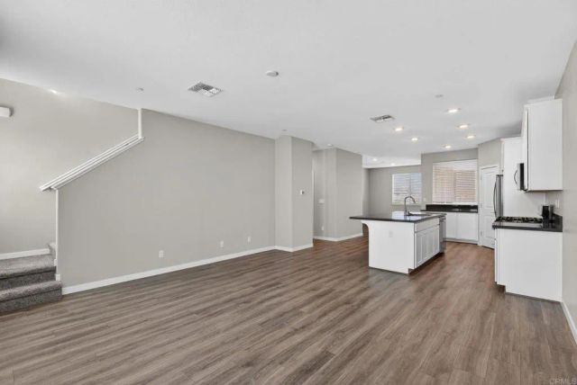 2561 Natomas Crossing, Sacramento, CA 95834