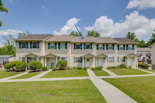 2305 South Greenwood Drive Unit 3, Johnson City, TN 37604