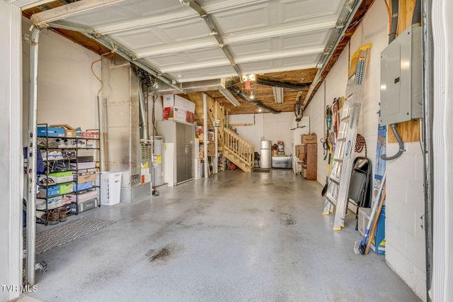 2305 South Greenwood Drive Unit 3, Johnson City, TN 37604