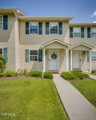 2305 South Greenwood Drive Unit 3, Johnson City, TN 37604