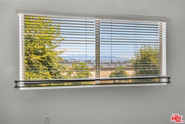 2974 Ripple Place 203, Los Angeles, CA 90039
