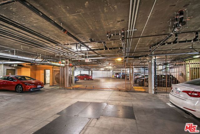 2974 Ripple Place 203, Los Angeles, CA 90039