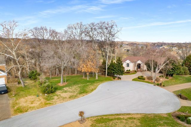 1525 Boreal Ct, Brentwood, TN 37027