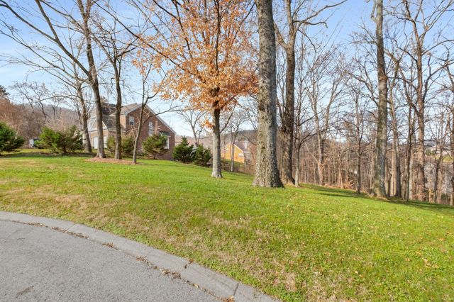 1525 Boreal Ct, Brentwood, TN 37027