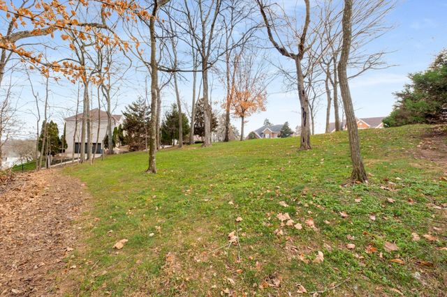 1525 Boreal Ct, Brentwood, TN 37027