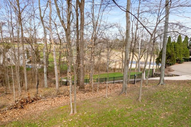 1525 Boreal Ct, Brentwood, TN 37027