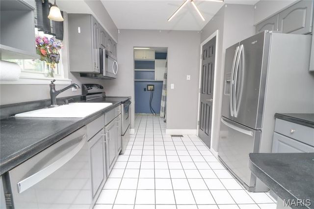 302 Rosebud Street, Desloge, MO 63601