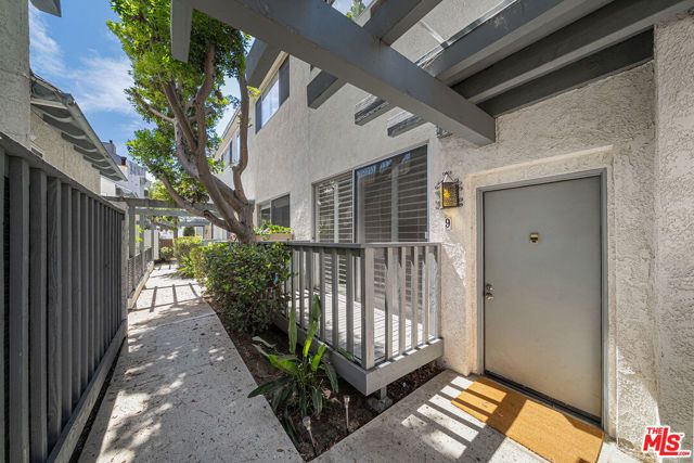 1144 17th Street 9, Santa Monica, CA 90403