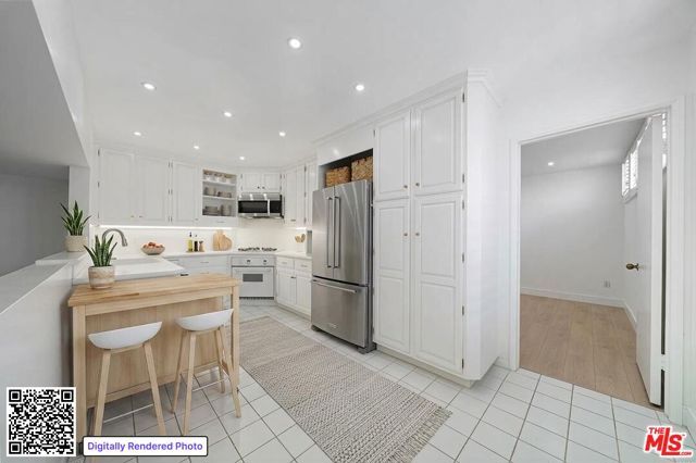 1144 17th Street 9, Santa Monica, CA 90403