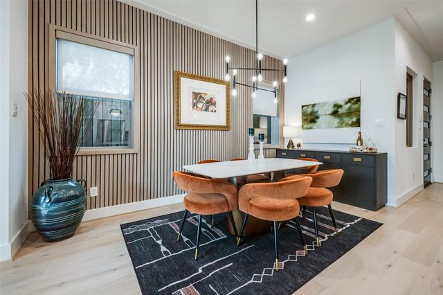 602 W Clay Street, Houston, TX 77019