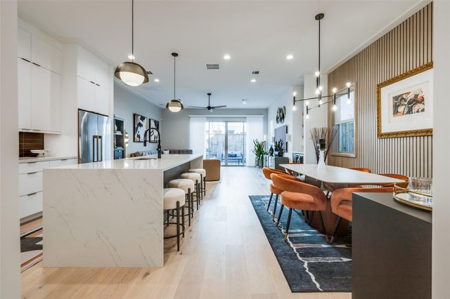 602 W Clay Street, Houston, TX 77019