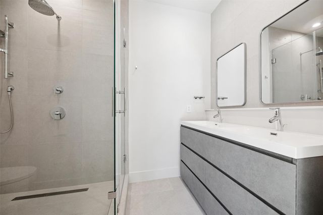 3514 Mount Vernon Street, Houston, TX 77006