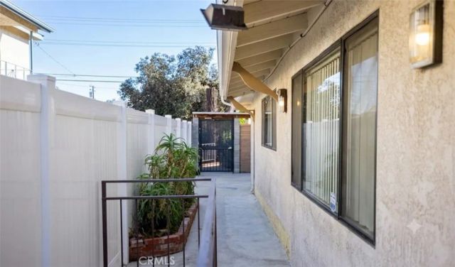1013 Allen Avenue 6, Glendale, CA 91201