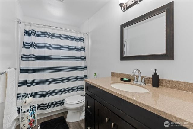 32825 17th Avenue SW, Federal Way, WA 98023