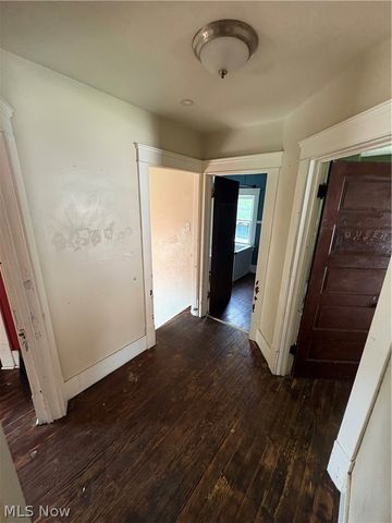 823 W 17th Street, Lorain, OH 44052