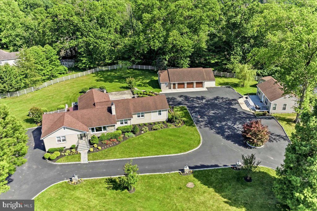 3190 FOULK RD, GARNET VALLEY, PA 19060 — exterior