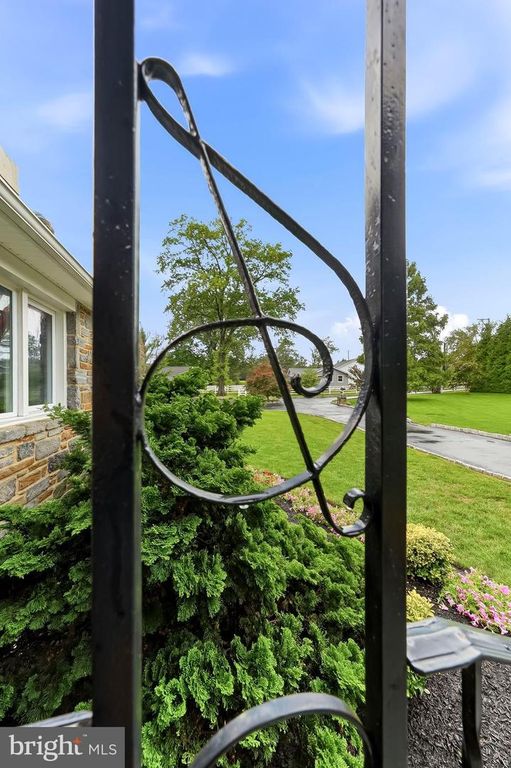 3190 FOULK RD, GARNET VALLEY, PA 19060 — photo 5