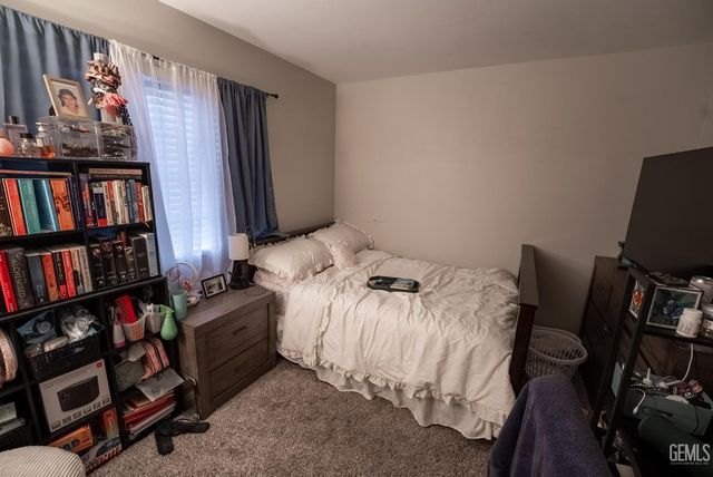 5005 Otters Meadow Drive, Bakersfield, CA 93313
