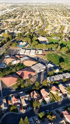 5005 Otters Meadow Drive, Bakersfield, CA 93313