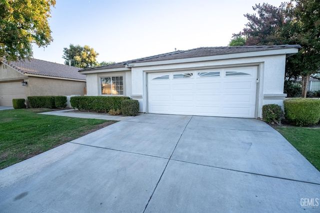5005 Otters Meadow Drive, Bakersfield, CA 93313
