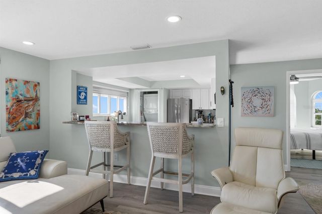 610 ISLAND WAY 408, Clearwater, FL 33767