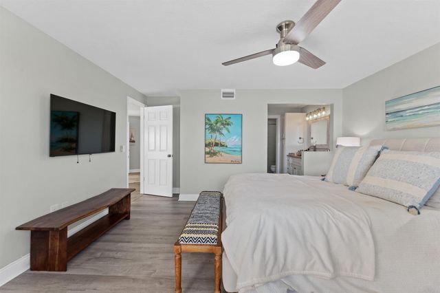610 ISLAND WAY 408, Clearwater, FL 33767