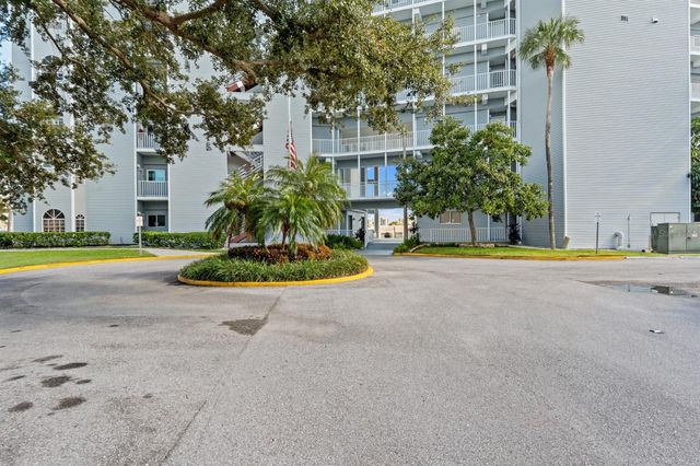 610 ISLAND WAY 408, Clearwater, FL 33767