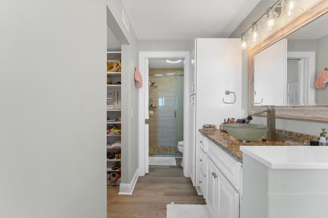 610 ISLAND WAY 408, Clearwater, FL 33767