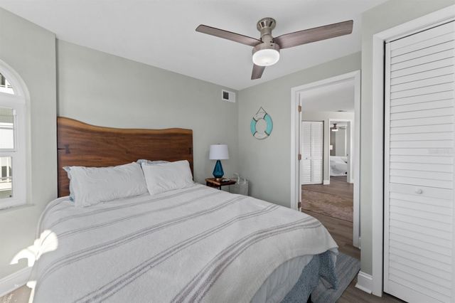 610 ISLAND WAY 408, Clearwater, FL 33767
