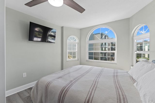 610 ISLAND WAY 408, Clearwater, FL 33767