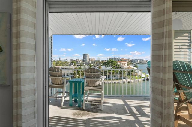 610 ISLAND WAY 408, Clearwater, FL 33767