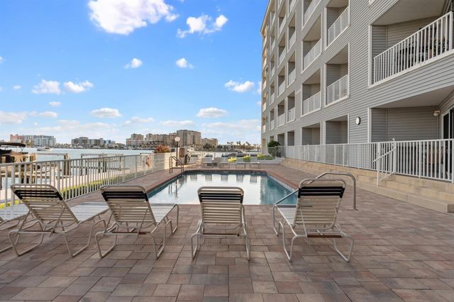 610 ISLAND WAY 408, Clearwater, FL 33767