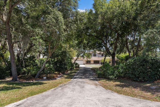 1320 TRAIL BY THE LAKE, Deland, FL 32724