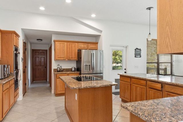 1320 TRAIL BY THE LAKE, Deland, FL 32724
