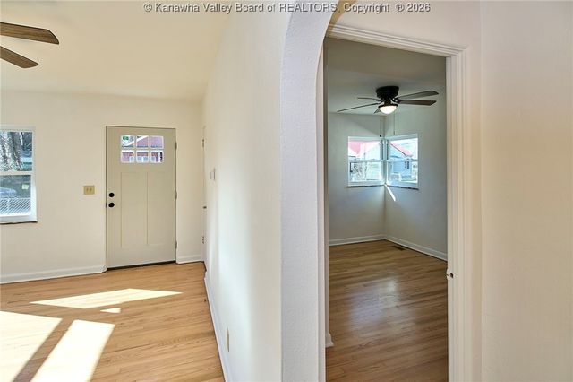 11 Swans Court, St Albans, WV 25177