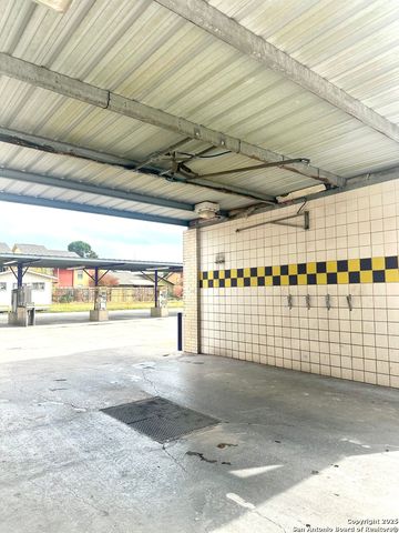 2550 Goliad, San Antonio, TX 78223