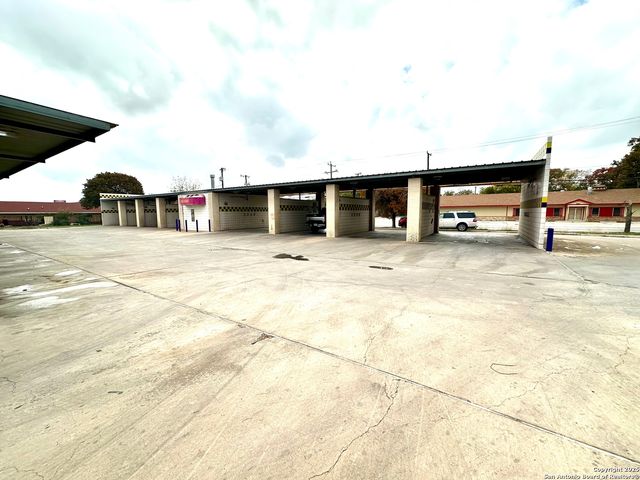 2550 Goliad, San Antonio, TX 78223