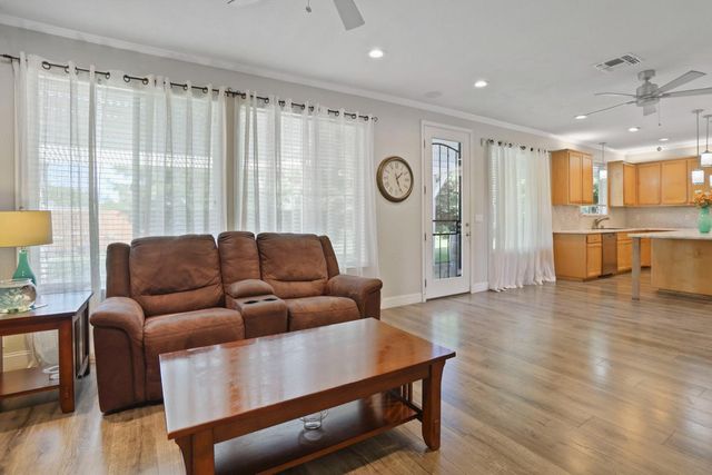 10425 Big Oak Cir, Stockton, CA 95209