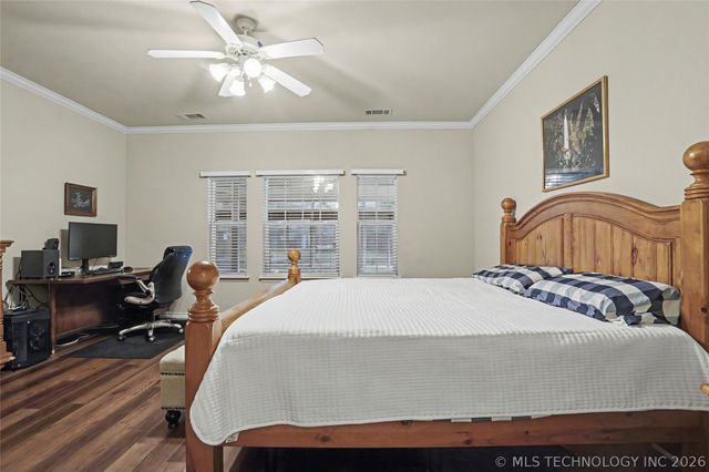 10302 N 144th East Avenue, Owasso, OK 74055