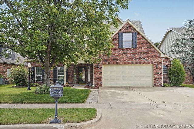 10302 N 144th East Avenue, Owasso, OK 74055