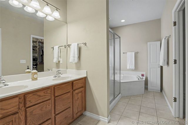 10302 N 144th East Avenue, Owasso, OK 74055